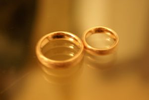 Ehe und eingetragene Partnerschaft: was ist gleich, wo sind die Unterschiede?